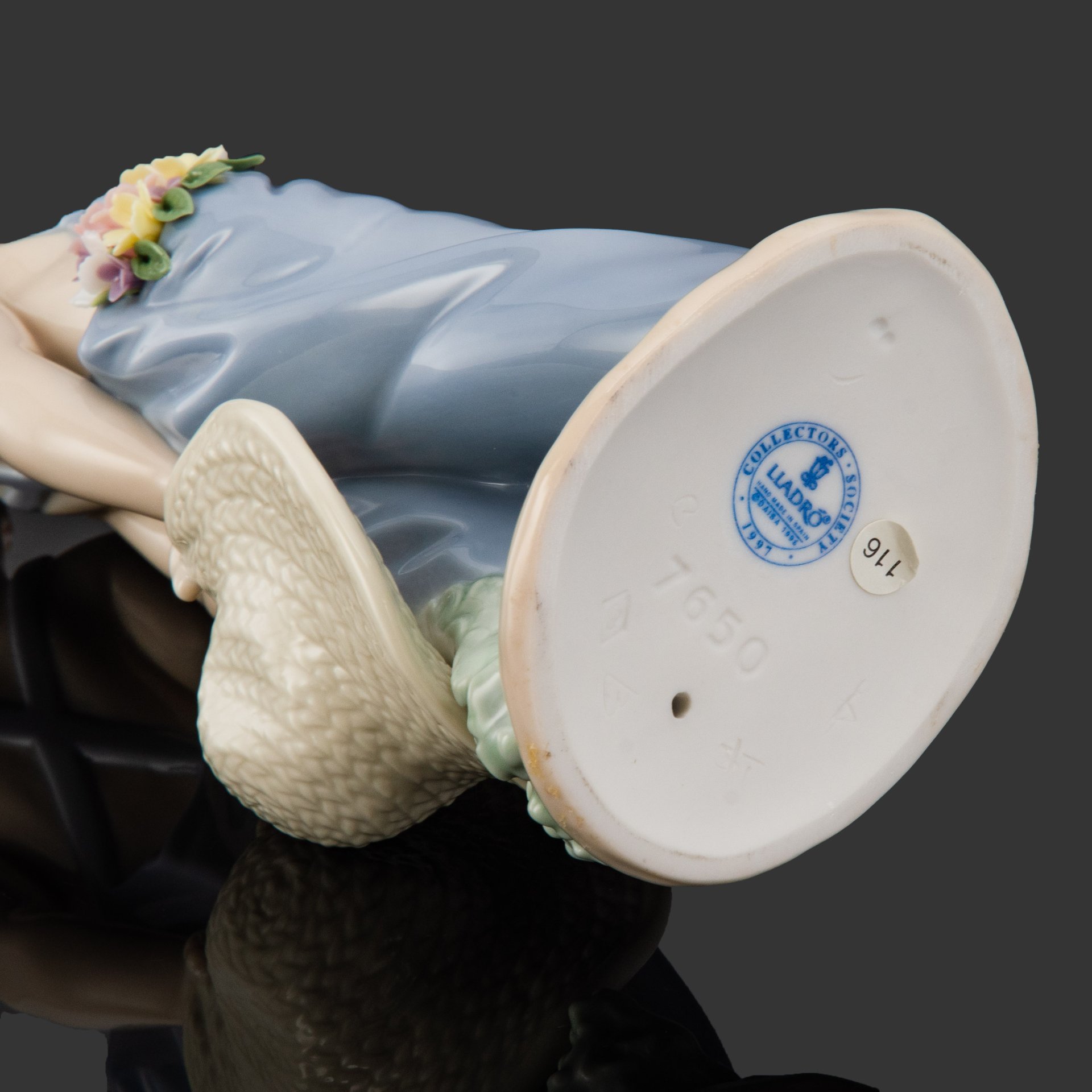 Статуэтка декоративная "Pocket full of wishes" (Карманы полные желаний), фарфор, Lladro, Испания, 1997 г.