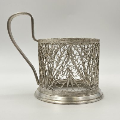 Подстаканник ажурный с растительным декором