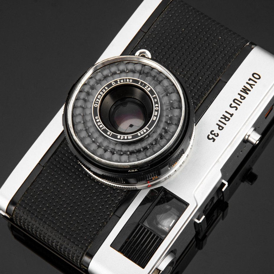 ) Фотоаппарат "Olympus Trip 35"