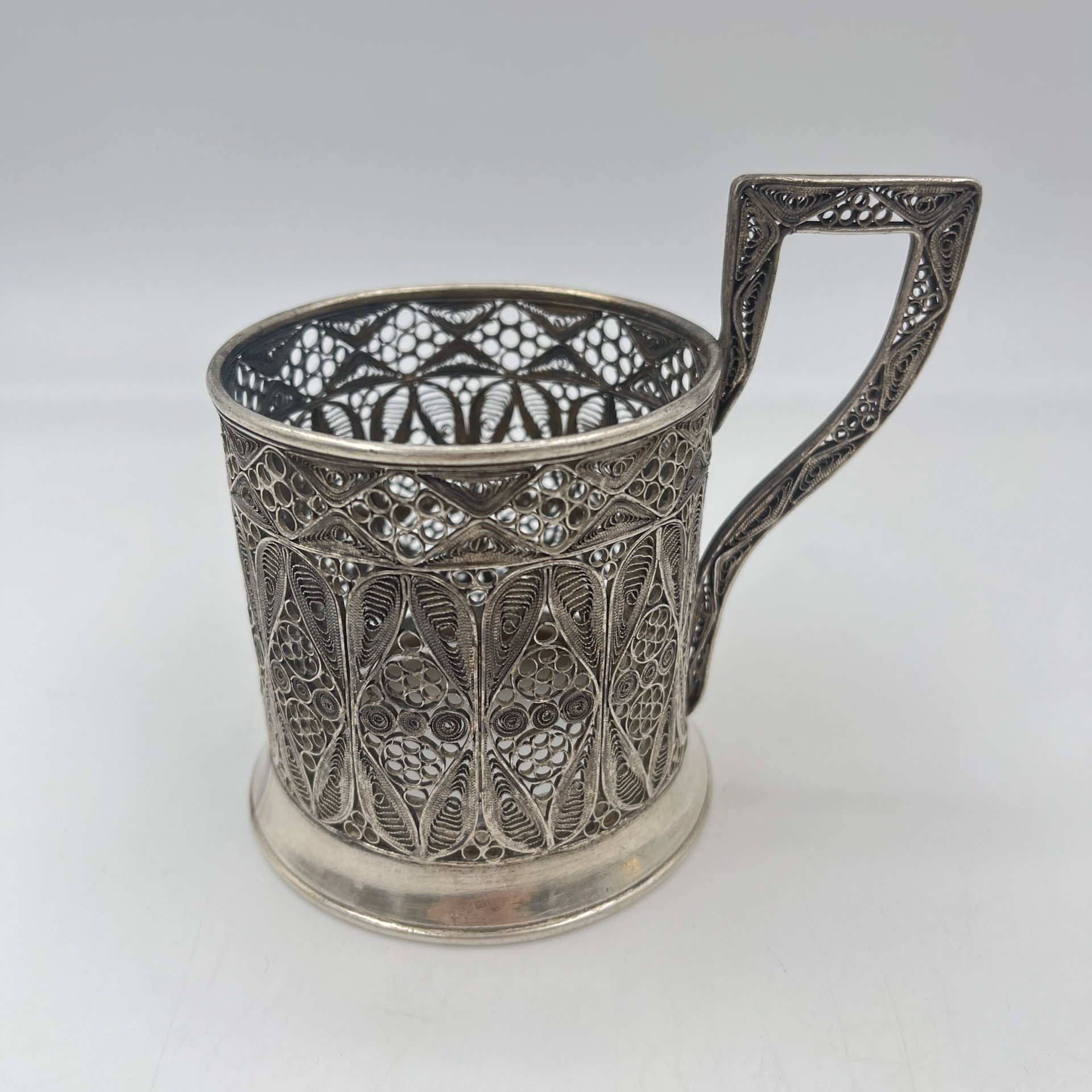 Подстаканник ажурный, мельхиор (медь-никель), скань, Казаковская артель «Металлист», СССР, 1948-1957 гг.