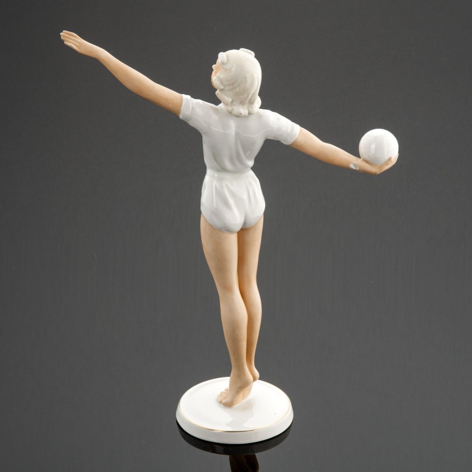 Статуэтка "Волейболистка", Schaubach-Kunst