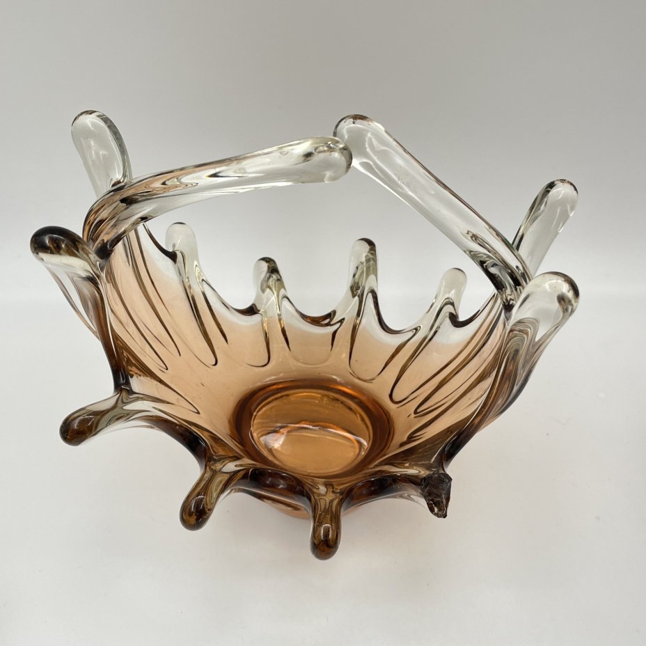 Корзиночка (конфетница) "Медуза" карамельного оттенка