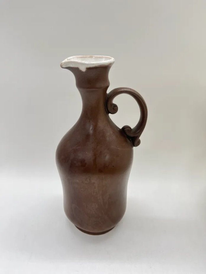 Кувшин для воды винтажный с узким горлышком, керамика, СССР, 1970-1990 гг.