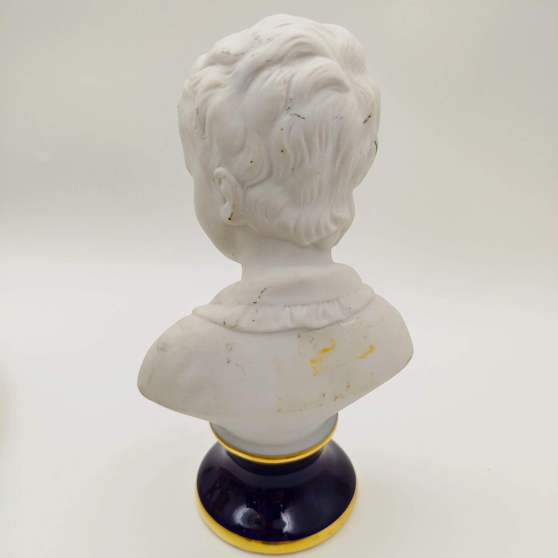 Бюст "Александр Броньяр" ("Мальчик") по мотивам одноименного произведения Жана Антуана Гудона