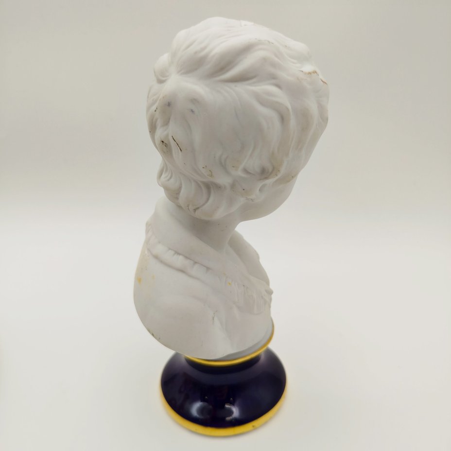 Бюст "Александр Броньяр" ("Мальчик") по мотивам одноименного произведения Жана Антуана Гудона