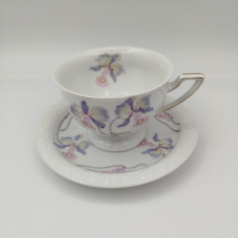 Пара чайная "Maria" с нежным цветочным декором, автор формы Ph. Rosenthal, фарфор, деколь, золочение, Rosenthal (Розенталь), Германия, 1927 г.