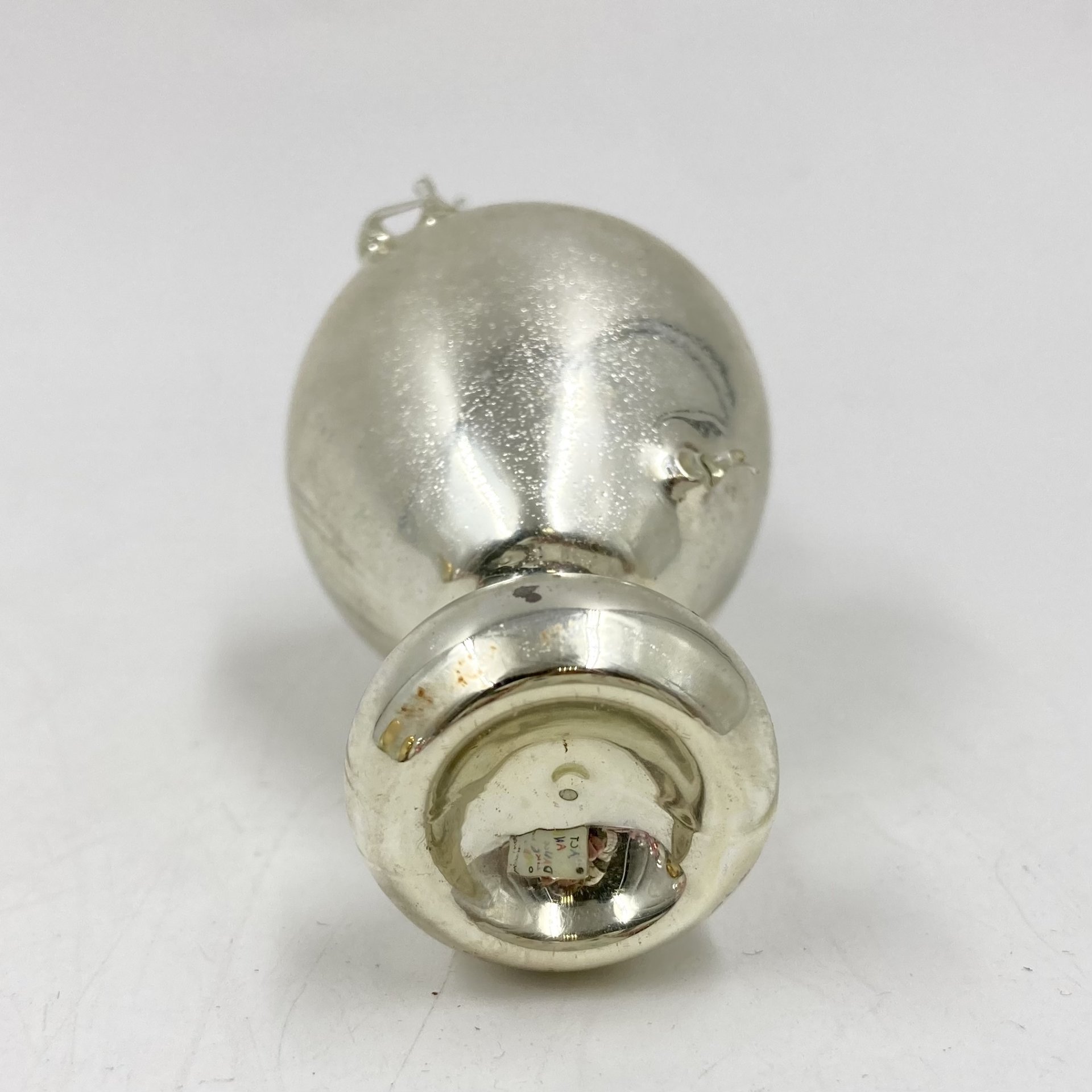 Ёлочная игрушка "Самовар", стекло, краска, металл, СССР, 1937-1940 гг.