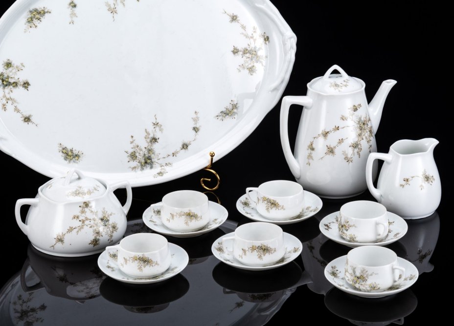 Сервиз кофейный с нежным цветочным декором на 6 персон (16 предметов), фарфор, деколь, подрисовка, Фарфоровая фабрика Гарднера, Российская империя, 1870-1910 гг.