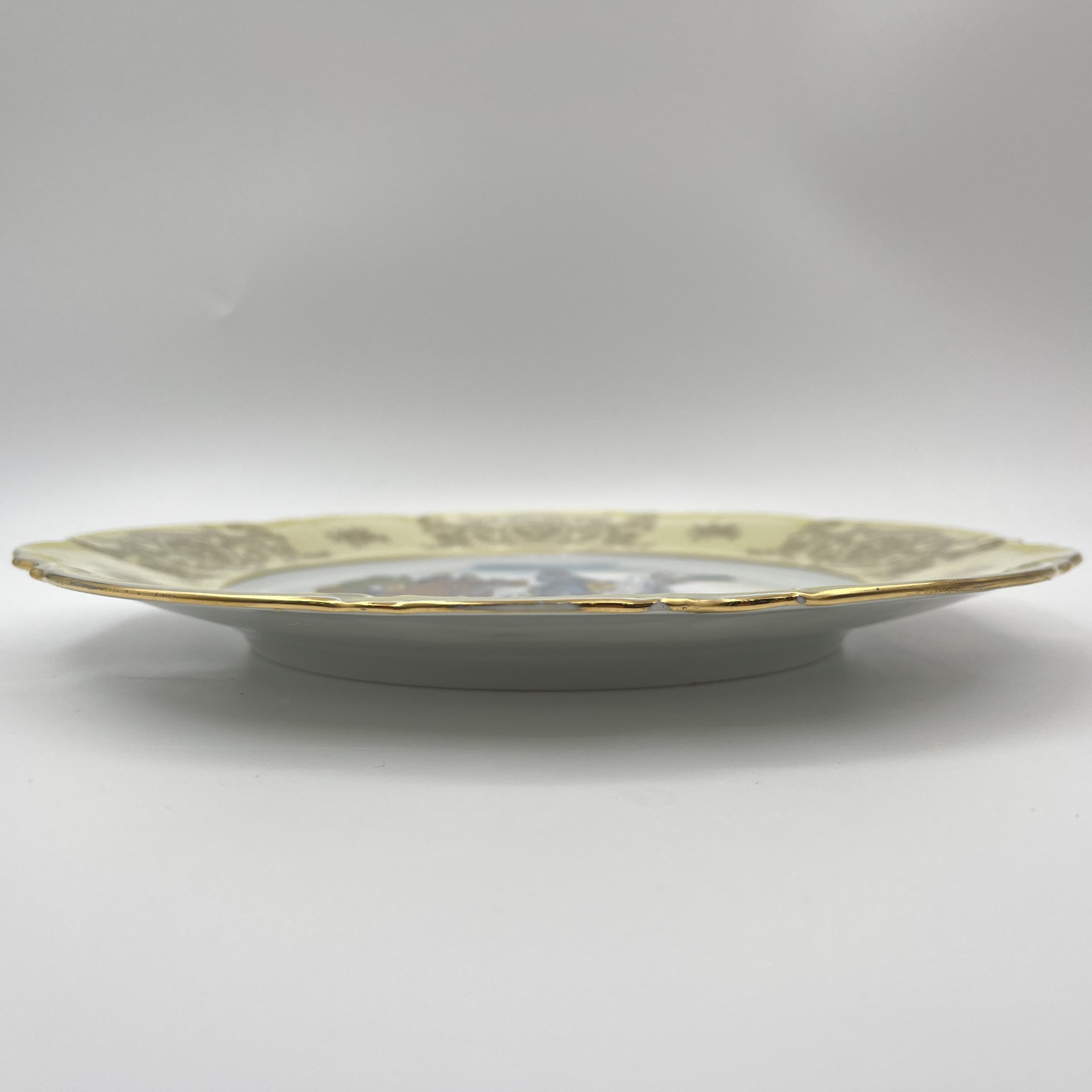 Тарелка декоративная "Битва при Йене, 1806 г.", Leni or Erich Parbus, фарфор, люстр, деколь, золочение, Германия, 1960-1980 гг.