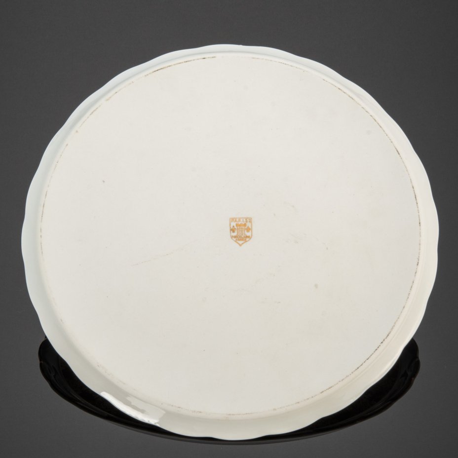 Блюдо сервировочное с изображением галантной сцены, P.A.R.I.S 2 Porcelaine