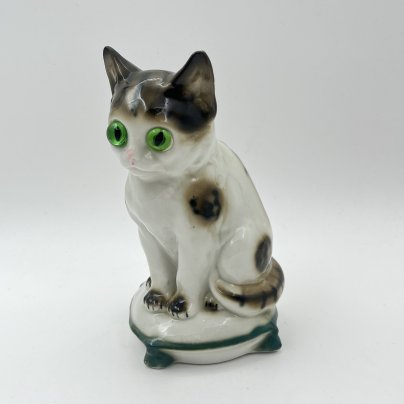 Корпус светильника (ночника) "Кот", фарфор, роспись, полимерный материал, Heinz & Co., ГДР, 1954-1972 гг.