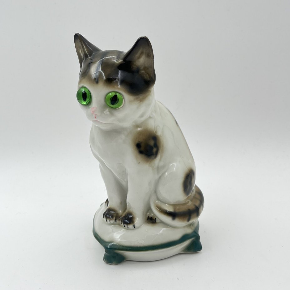 Корпус светильника (ночника) "Кот", фарфор, роспись, полимерный материал, Heinz & Co., ГДР, 1954-1972 гг.