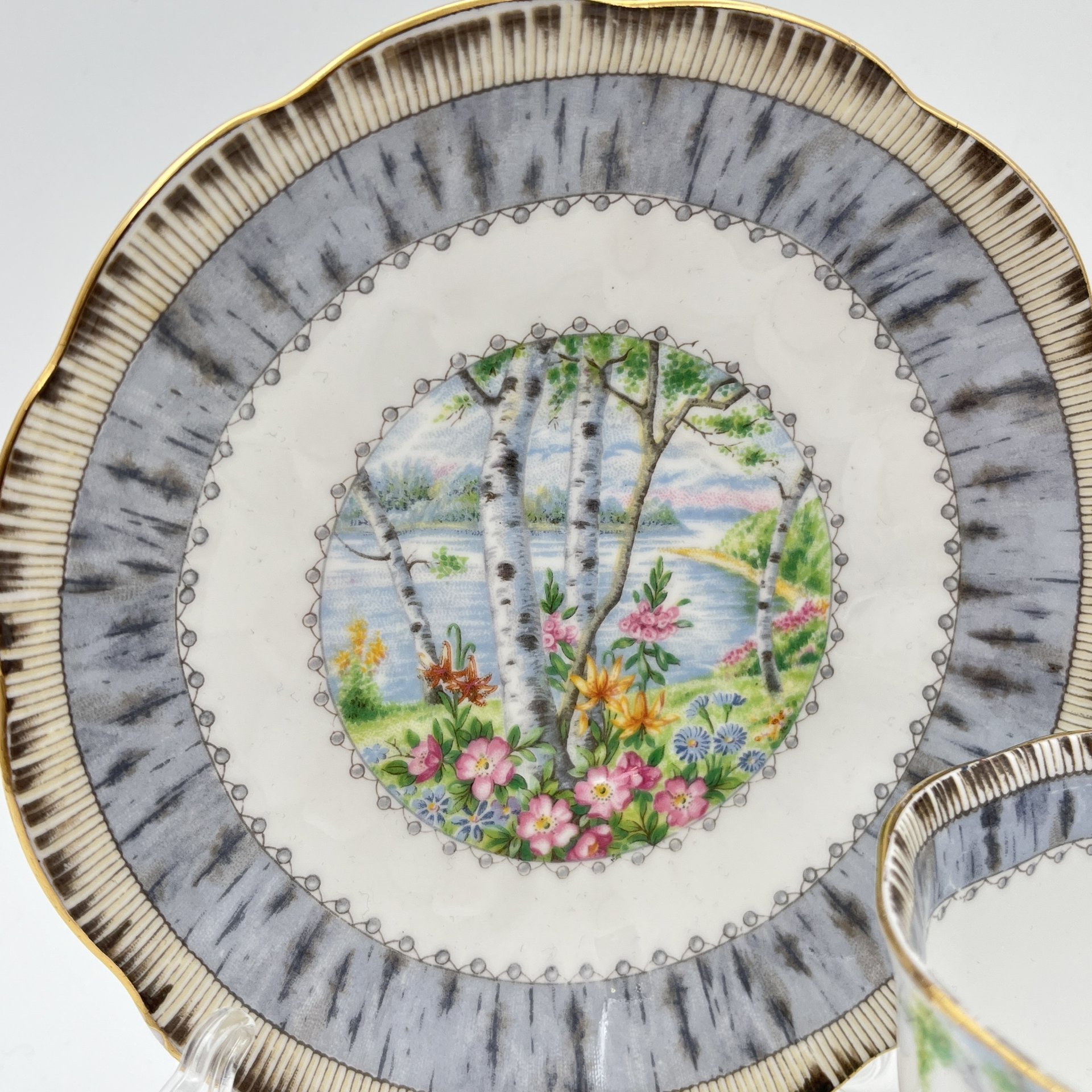 Пара чайная "Silver Birch" с пейзажным декором, фарфор, деколь, золочение, Royal Albert, Великобритания, 1950-1980 гг.