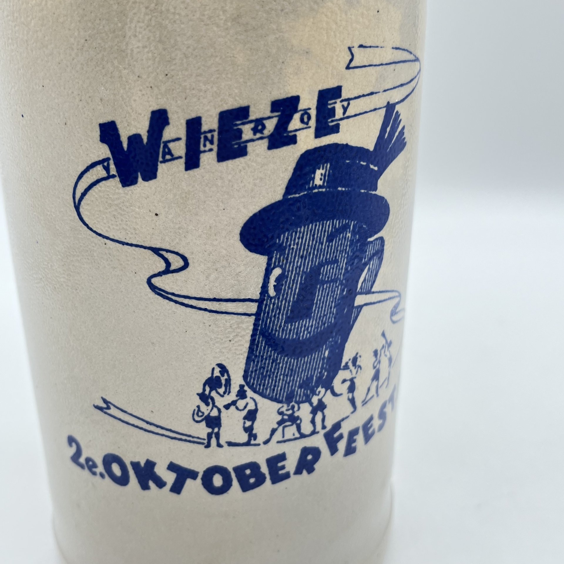 Кружка пивная с надписью Oktoberfeesten, керамика, Германия, 1950-1980 гг.