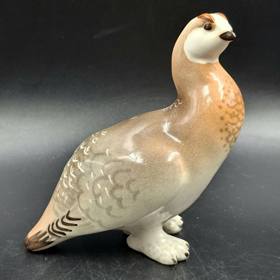 Статуэтка "Куропатка", скульптор П.П. Веселов, фарфор, роспись, Ленинградский фарфоровый завод (ЛФЗ), СССР, 1970-1992 гг.