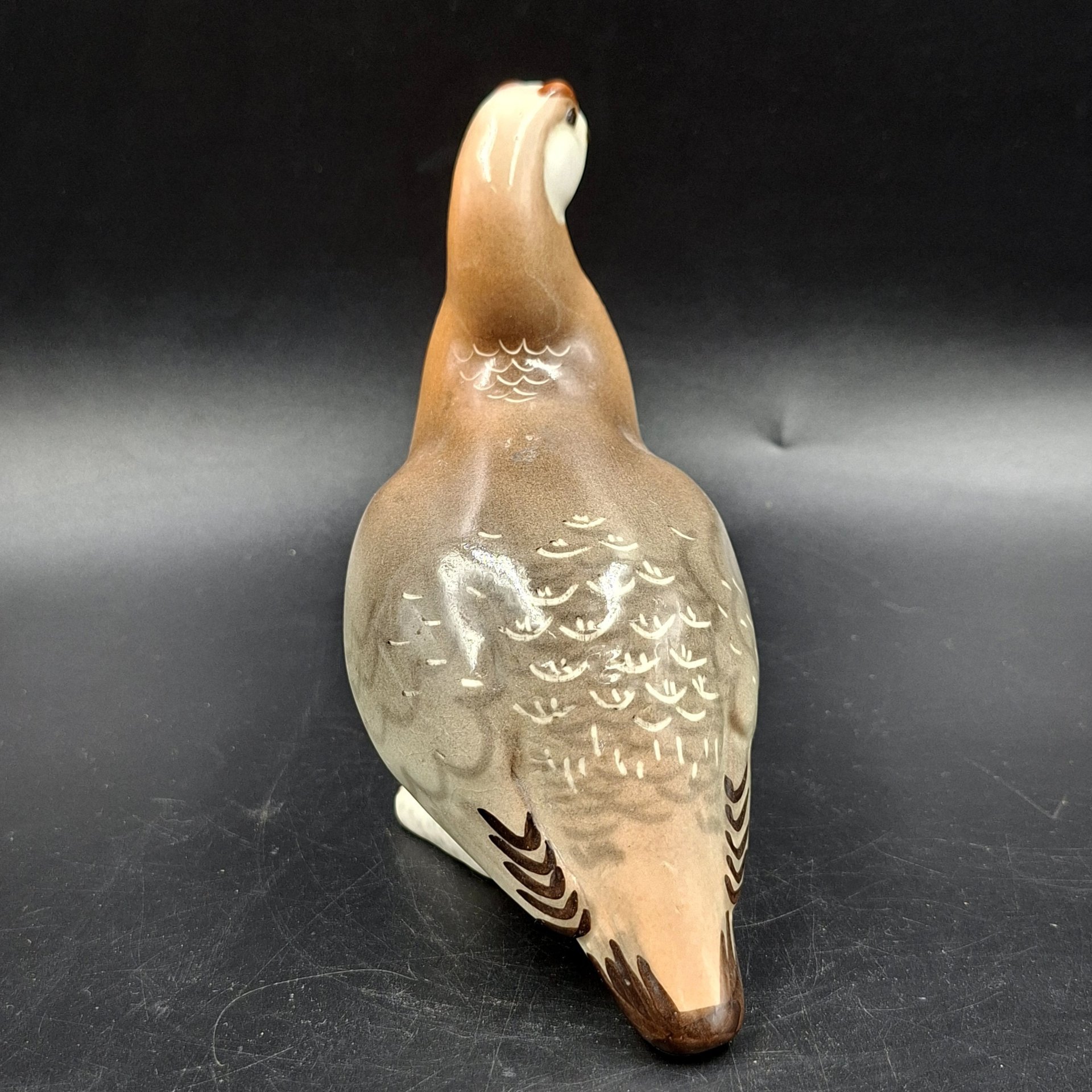 Статуэтка "Куропатка", скульптор П.П. Веселов, фарфор, роспись, Ленинградский фарфоровый завод (ЛФЗ), СССР, 1970-1992 гг.