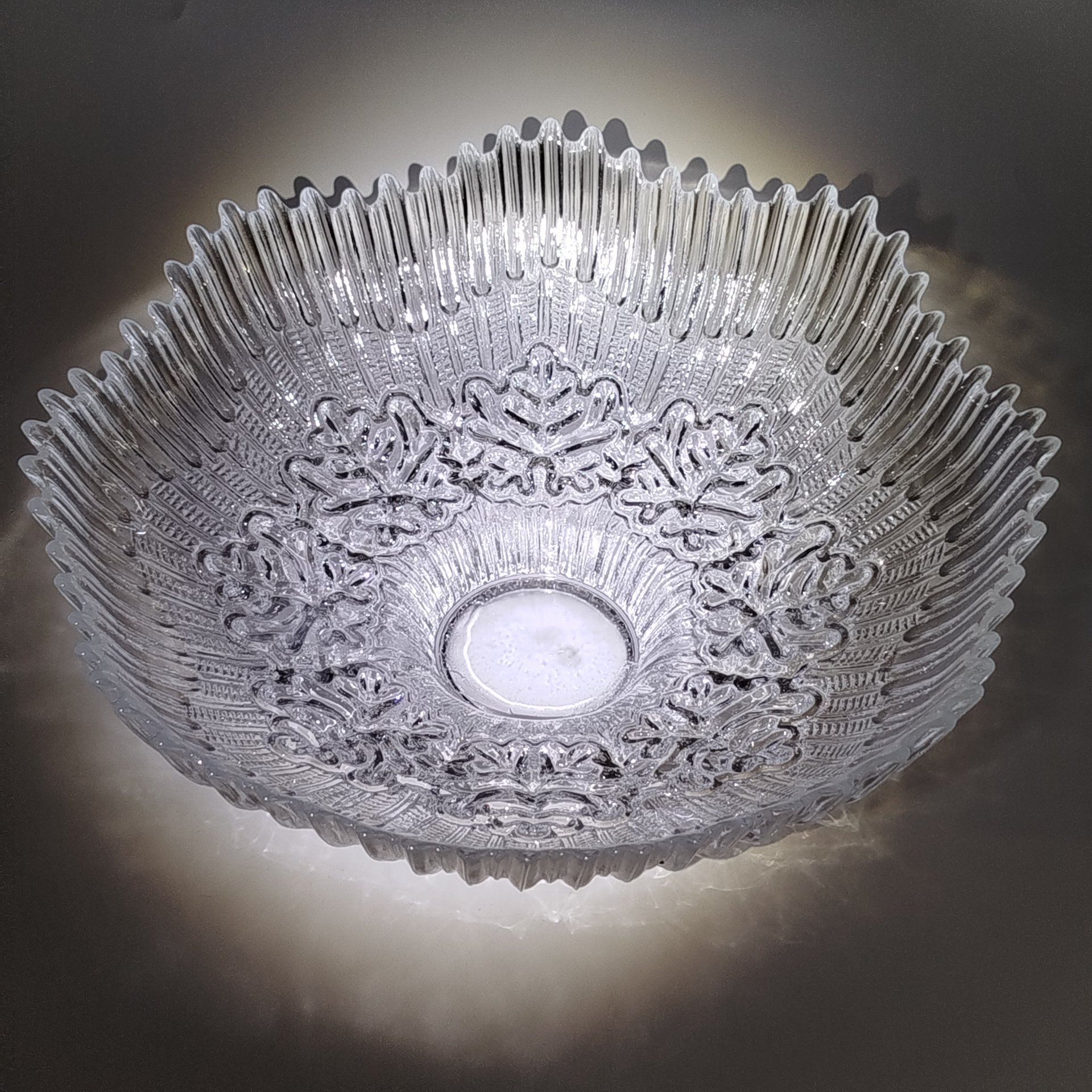 Фруктовница "Зимние узоры", автор М.Ю. Бяков, хрусталь, Ленинградский завод художественного стекла (ЛЗХС), СССР, 1980-1990 гг.