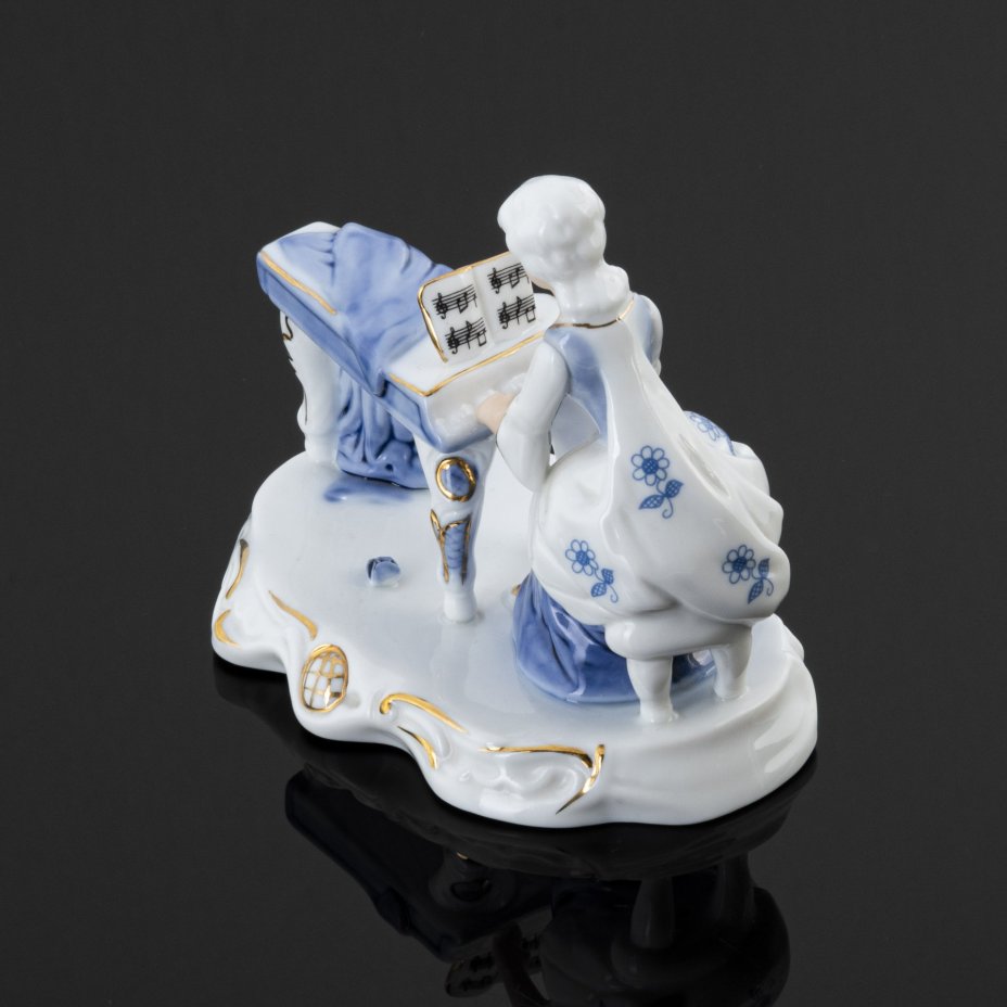 Статуэтка "Дама за роялем", CDC Rococo Collection