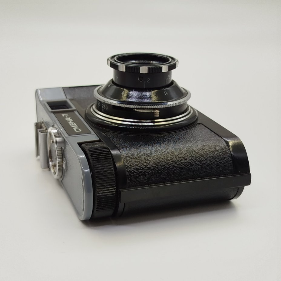Фотоаппарат "Смена-7" в оригинальном футляре (нерабочий), металл, пластик, стекло, кожа, ЛОМО (Ленинградское оптико-механическое объединение), СССР, 1961-1971 гг.