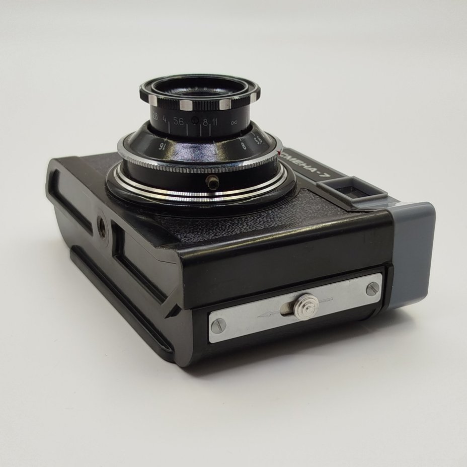Фотоаппарат "Смена-7" в оригинальном футляре (нерабочий), ЛОМО (Ленинградское оптико-механическое объединение)