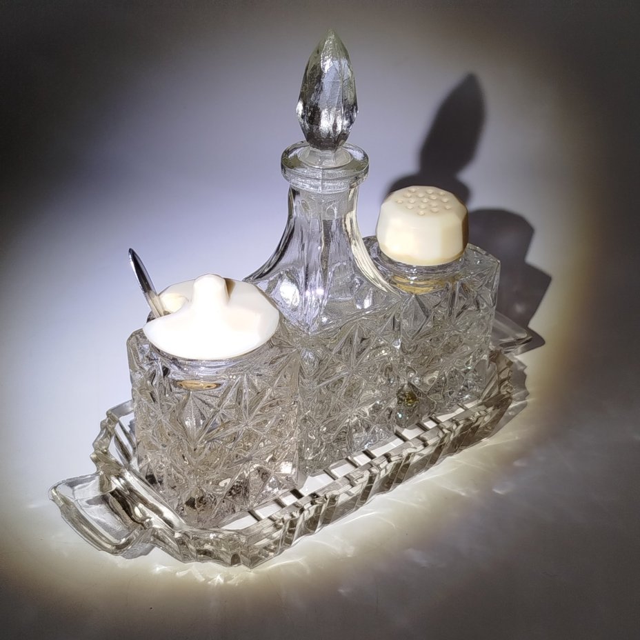 Набор для специй (флакон для уксуса, солонка с миниатюрной ложечкой, перечница и подставка)