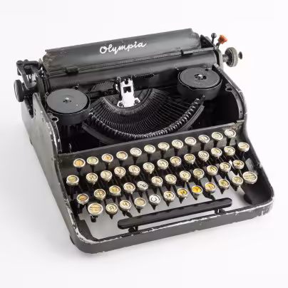 Машинка печатная модели "Robust" (с русской клавиатурой), Olympia Werke