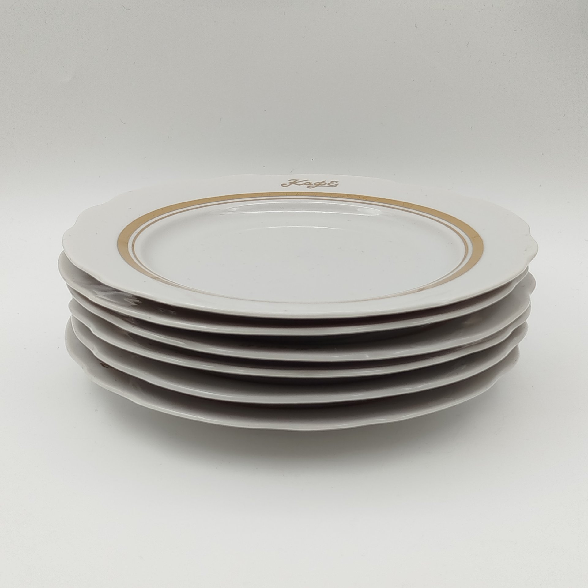 Набор десертных тарелок "Кафе" на 6 персон, фарфор, золочение, Дулевский фарфоровый завод (Дулёво), СССР, 1968-1991 гг.
