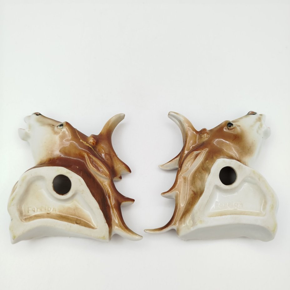 Пара декоративных настенных плакеток в виде голов оленей