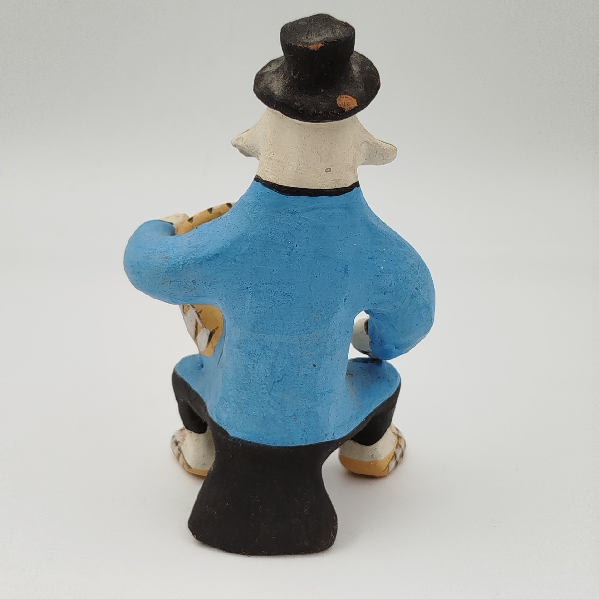 Игрушка каргопольская "Мужик с корзиной", глина, роспись, СССР, 1970-1990 гг.