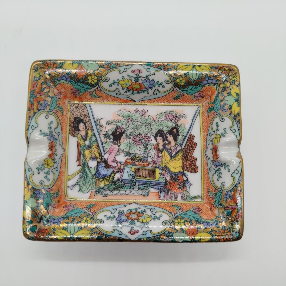 Пепельница в китайском стиле, фарфор, деколь, золочение, Китай, 1990-2010 гг., Китай