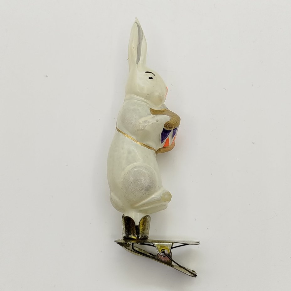 Елочная игрушка "Заяц" из набора "Доктор Айболит", художник Кузьмина Ю.Н.