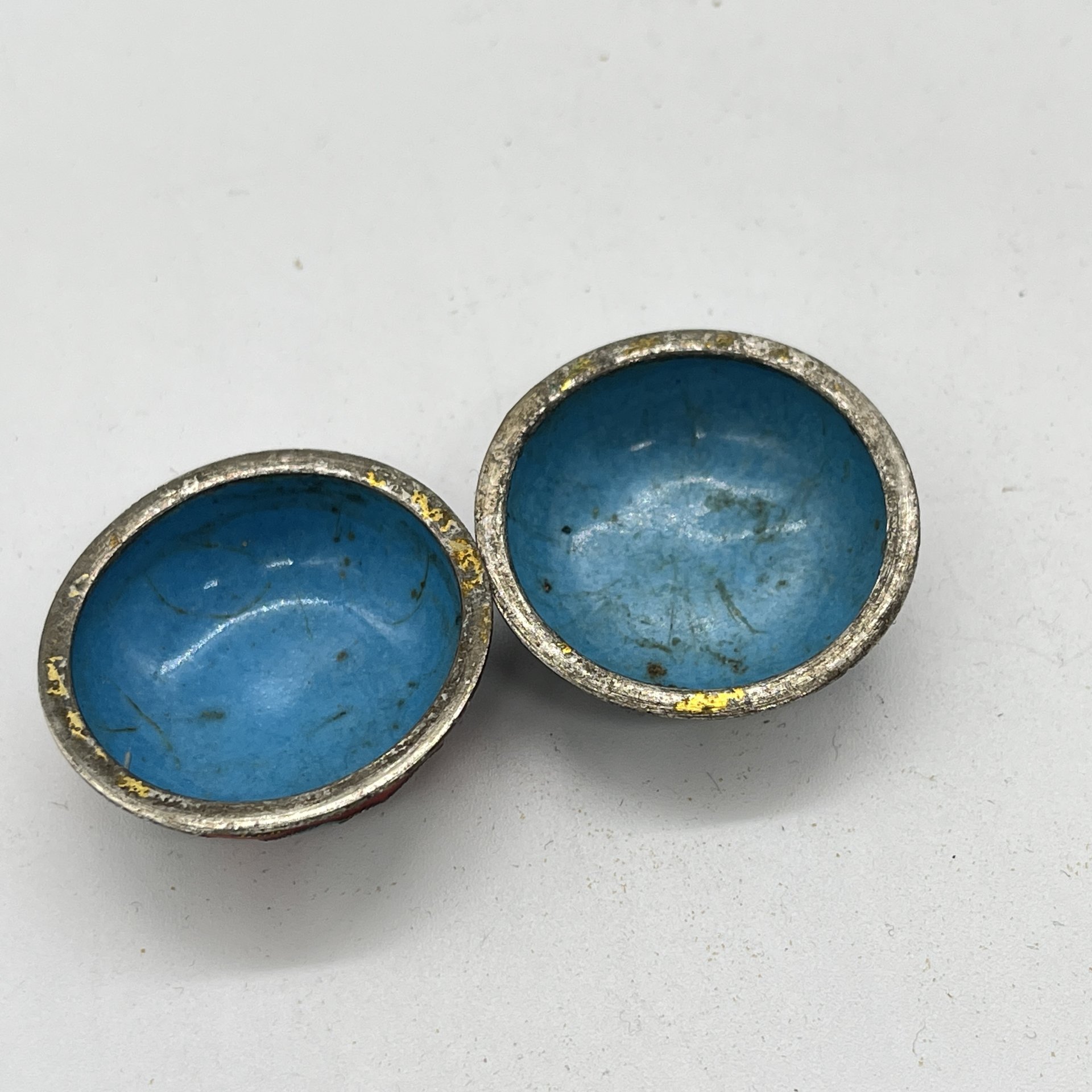 Миниатюрная шкатулка с растительным декором в технике клуазоне, металл, перегородчатая эмаль, Азия, 1970-1990 гг.