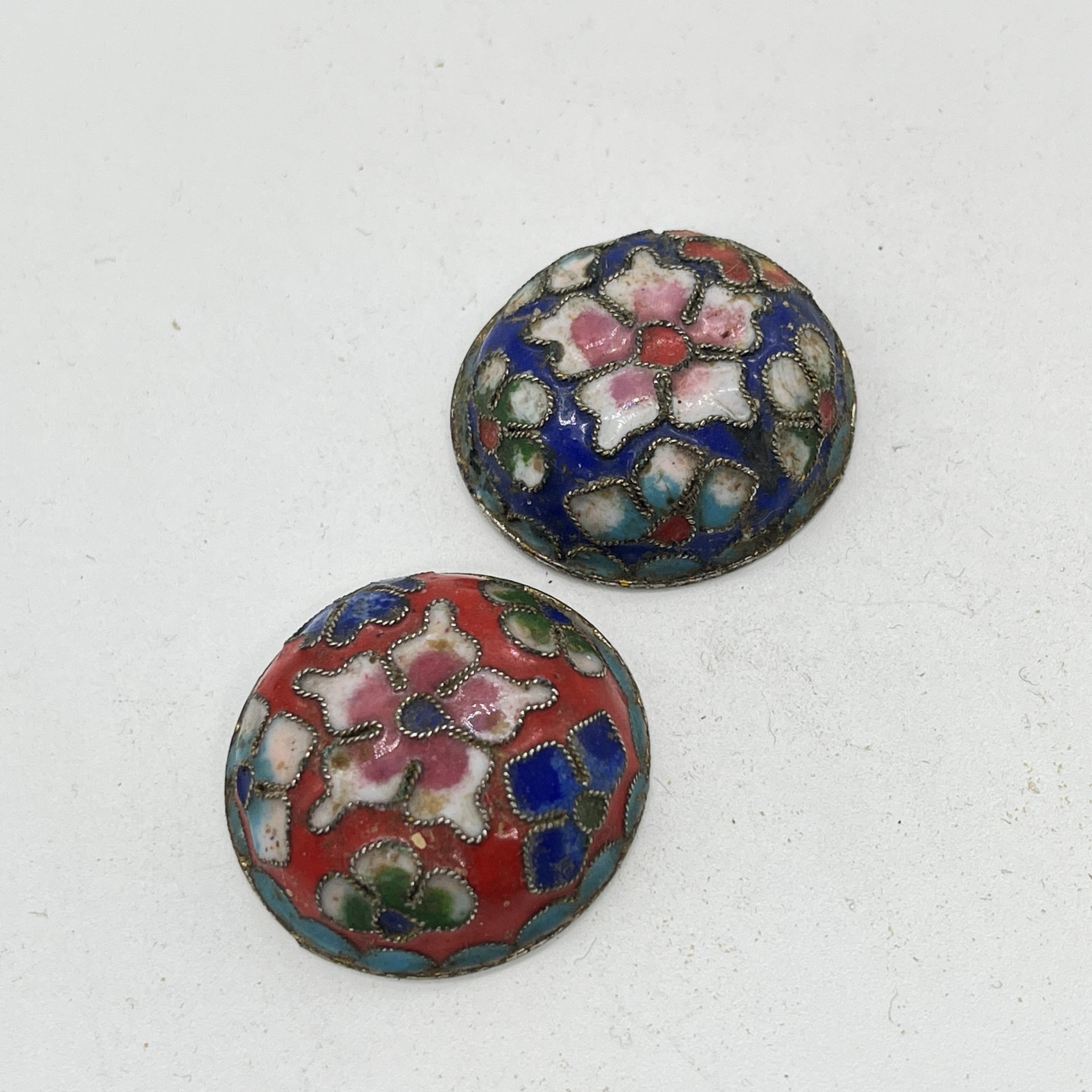 Миниатюрная шкатулка с растительным декором в технике клуазоне, металл, перегородчатая эмаль, Азия, 1970-1990 гг.