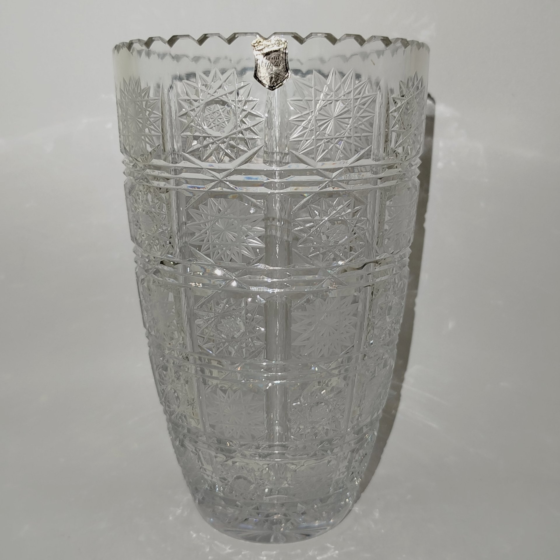 Ваза с рельефным резным декором, Lead Crystal, хрусталь, алмазная грань, Польша, 1970-1990 гг.