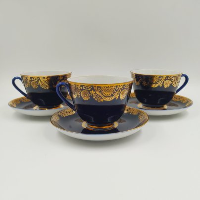 Набор из трех чайных пар с ажурным орнаментальным декором, фарфор, крытье кобальтом, золочение, Ленинградский фарфоровый завод (ЛФЗ), СССР, 1970-1992 гг.