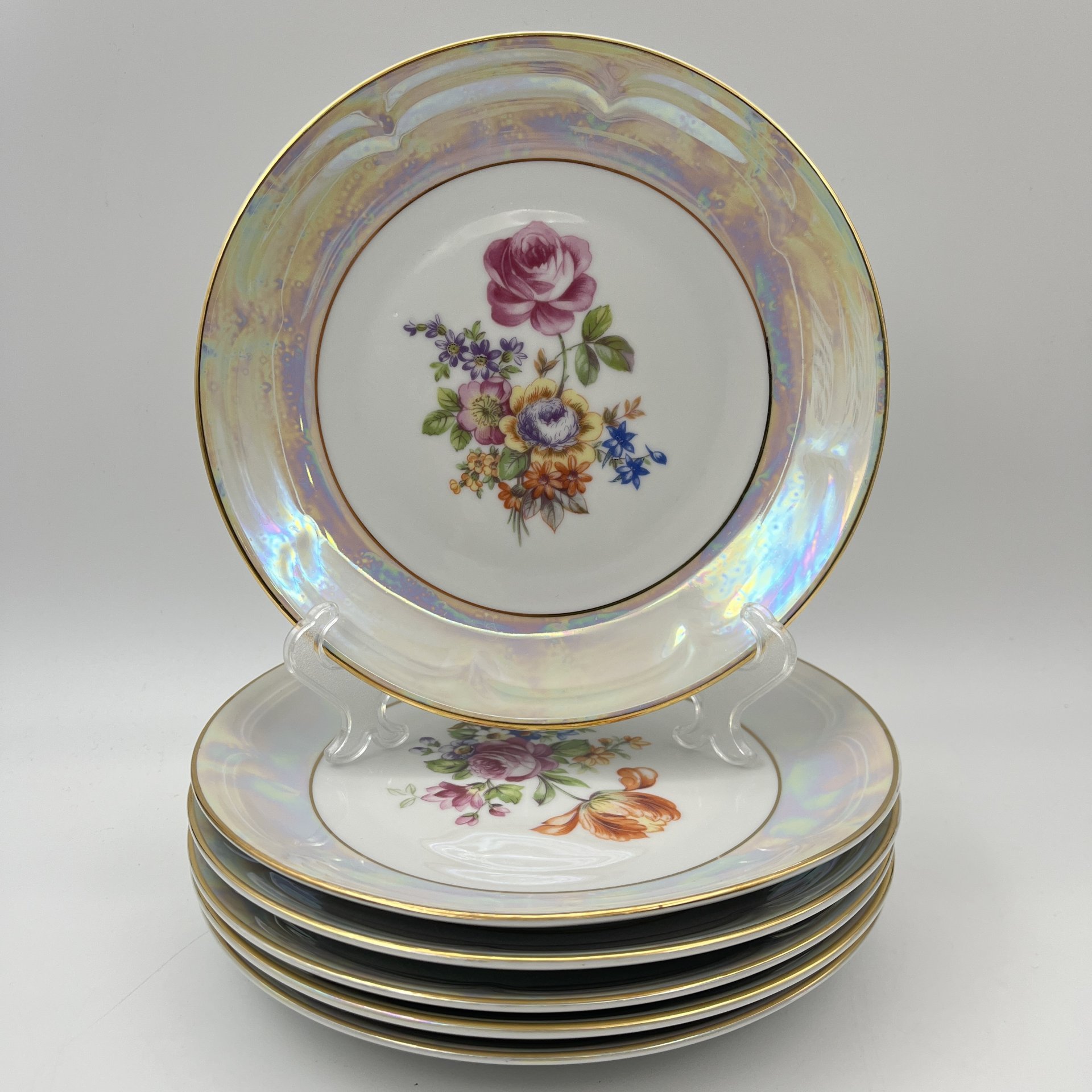 Набор из 6-ти десертных тарелок, украшенных цветочным декором