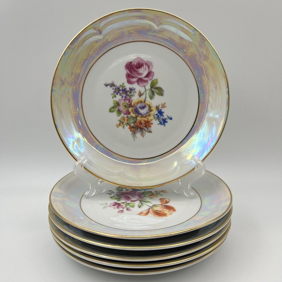 Набор из 6-ти десертных тарелок, украшенных цветочным декором