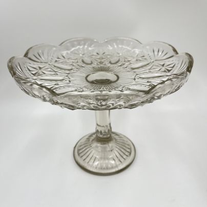 Плоская фруктовница резным геометрическим декором, стекло, СССР, 1970-1990 гг.