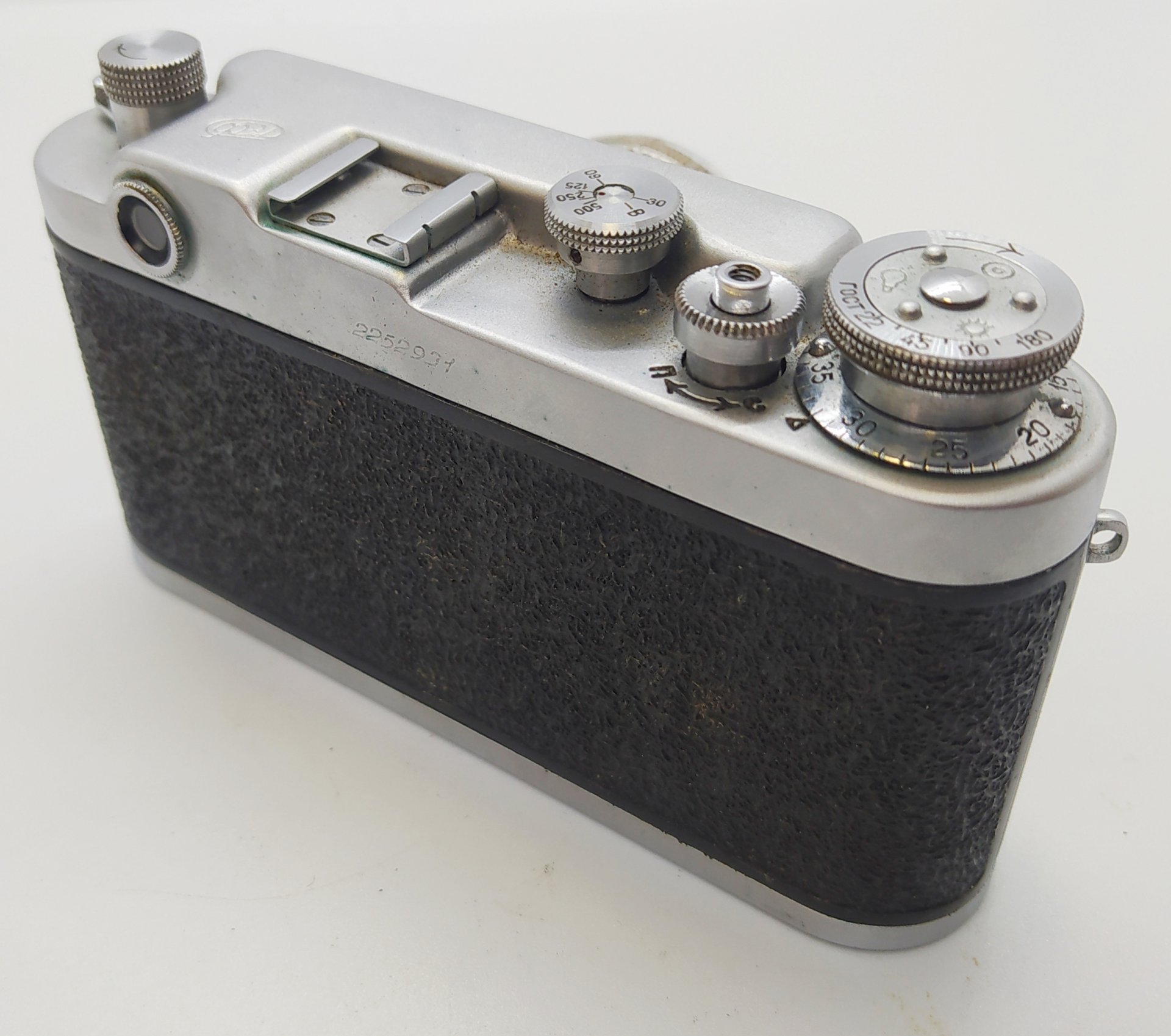 Фотоаппарат пленочный "ФЭД-2" с объективом "Индустар-26м" в оригинальном кофре, Харьковский машиностроительный завод им. Дзержинского (ФЭД)