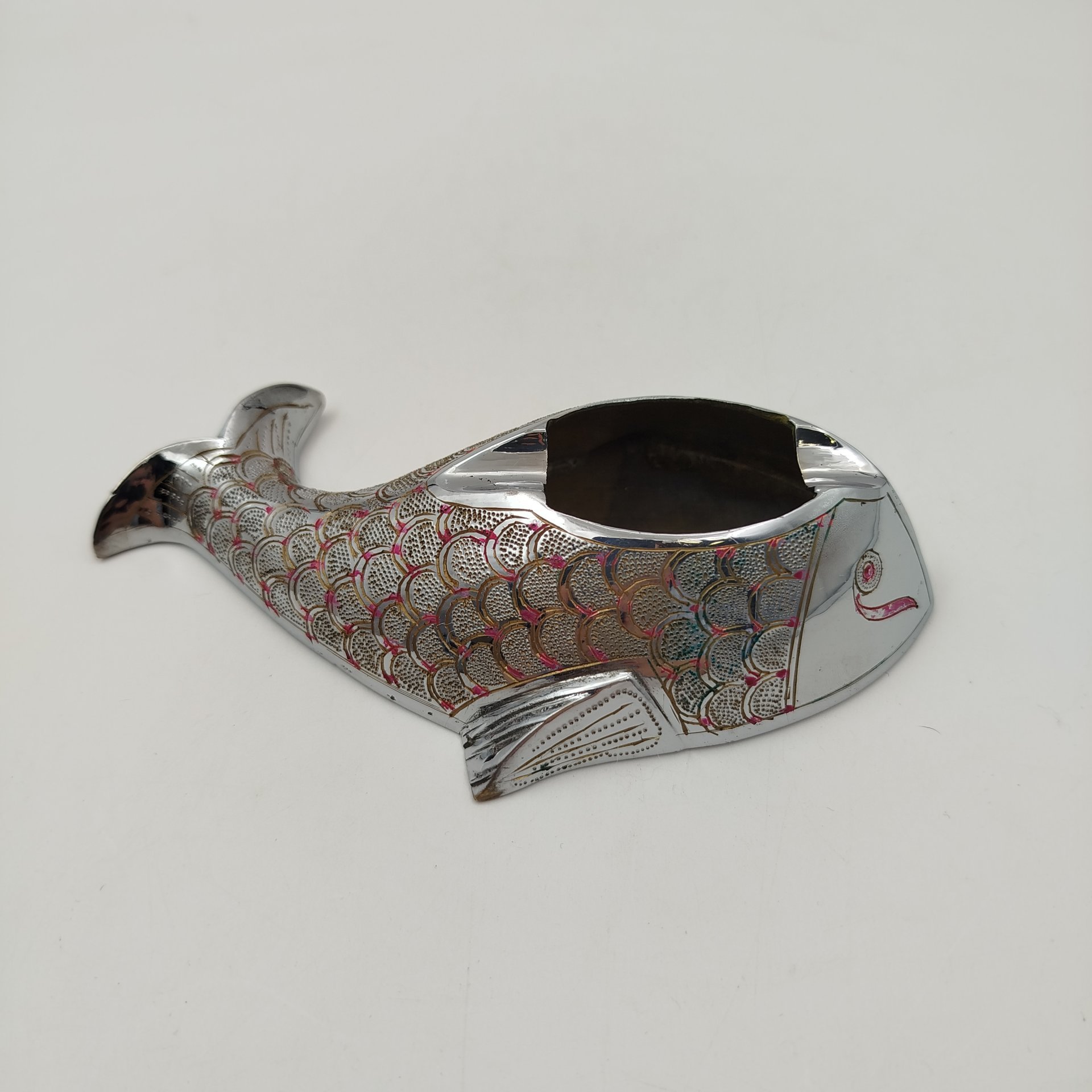 Пепельница в форме рыбы, латунь, гравировка, серебрение, Индия, 1960-1980 гг.