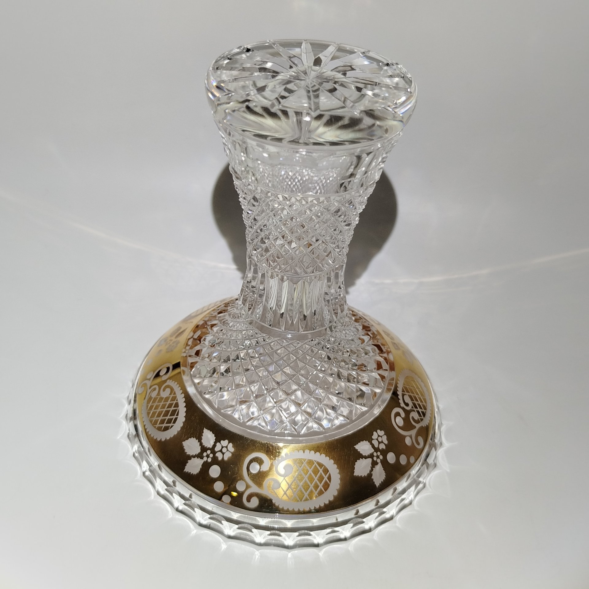 Ваза, украшенная цветочным декором, хрусталь, алмазная грань, золочение, Bohemia Crystal (Bohemia Glass), Bohemia Crystal (Bohemia Glass)