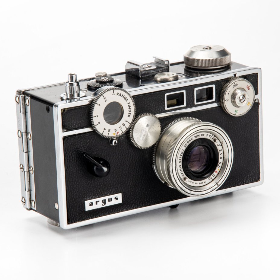 Фотоаппарат "Argus C-3" в оригинальном кофре