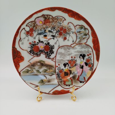 Тарелка десертная "Гейши в саду", фарфор, роспись, Япония, 1920-1930 гг.