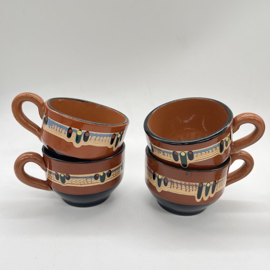 Набор из 4 чашек с абстрактным декором, керамика, цветные поливы, глазурь, СССР, 1970-1990 гг.