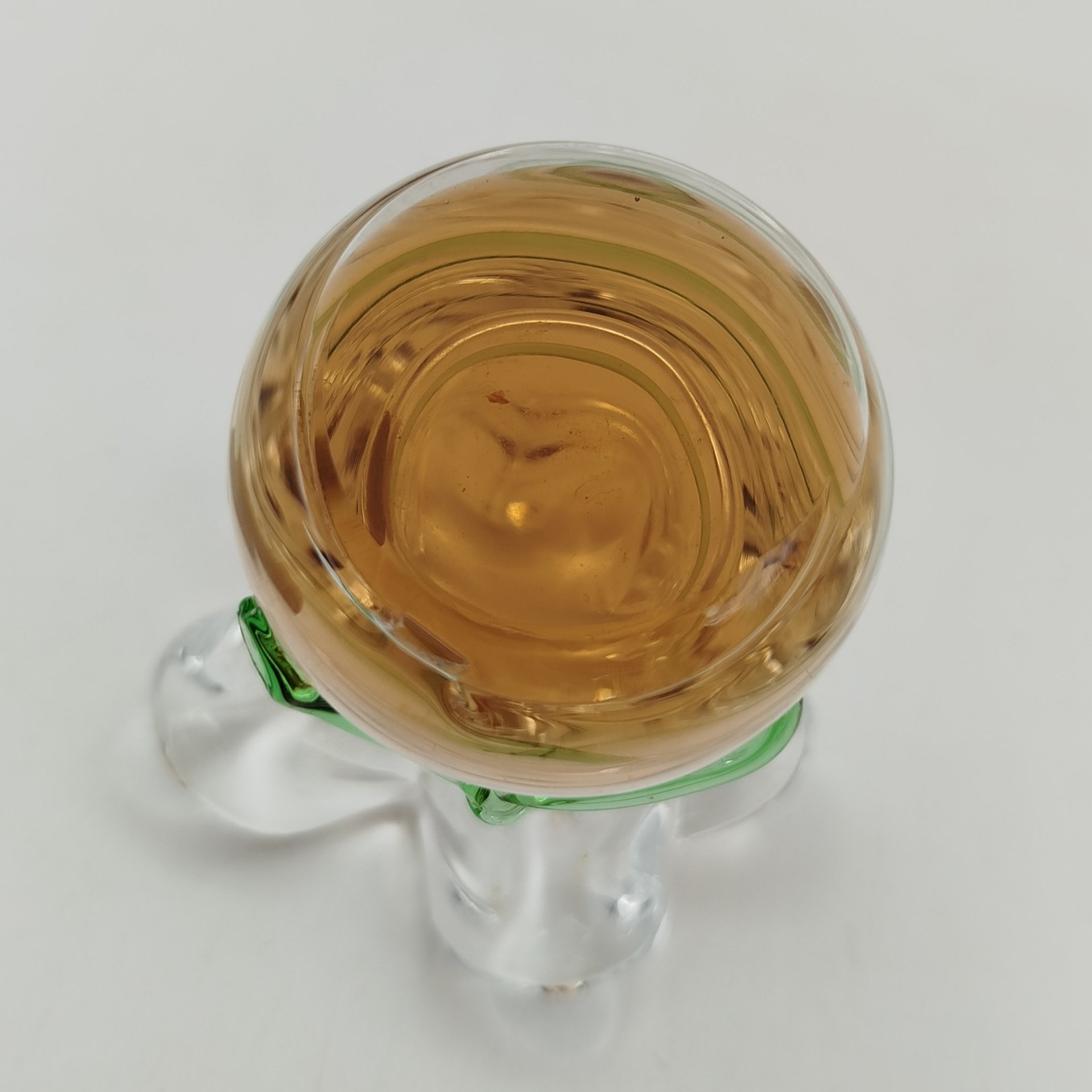 Ваза миниатюрная с янтарным подтоном у основания, Bohemia Crystal (Bohemia Glass)