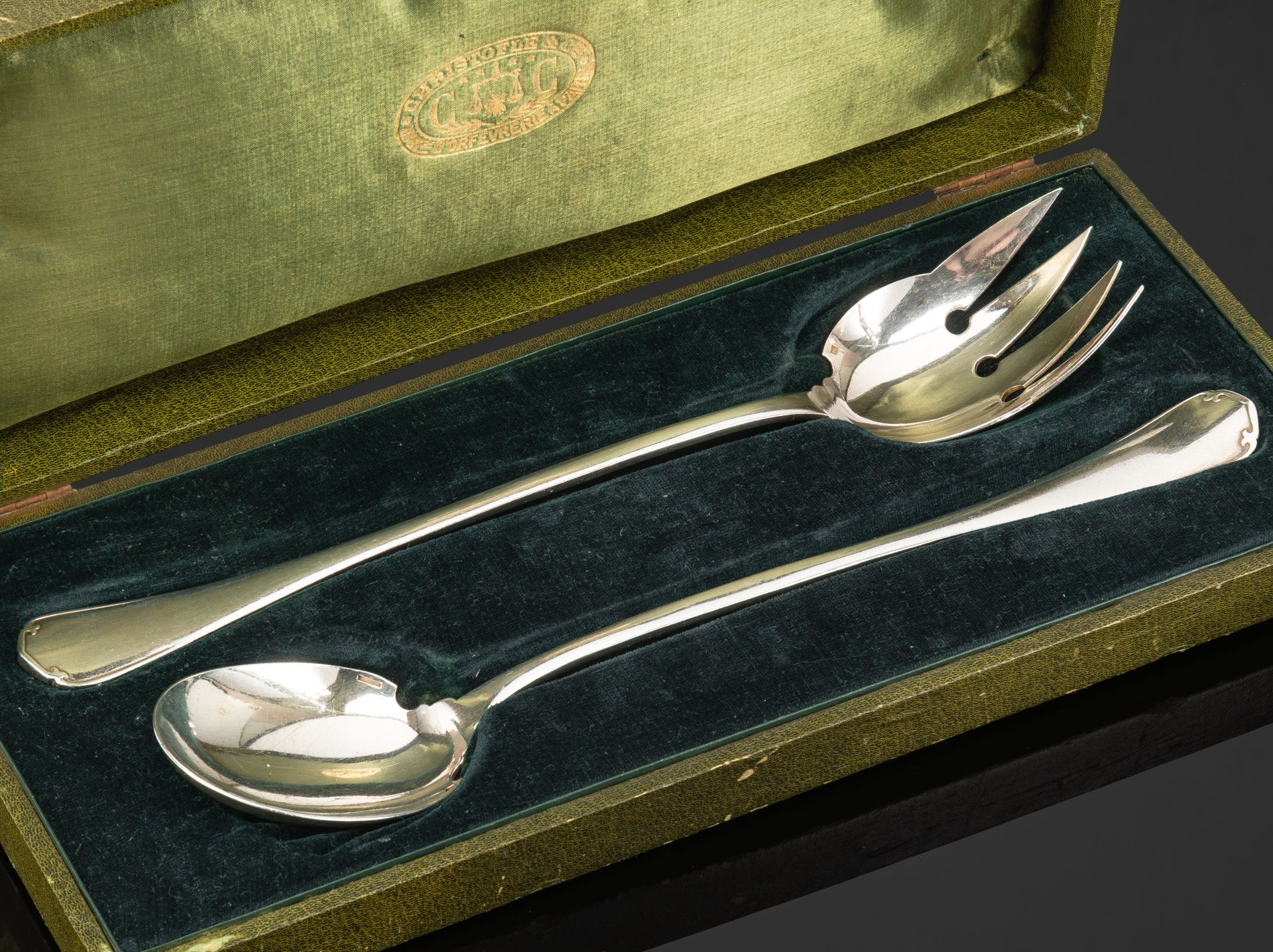 Сервировочный набор для салата (ложка и вилка) в оригинальной коробке, металл, серебрение, Christofle, Франция, 1880-1935 гг.