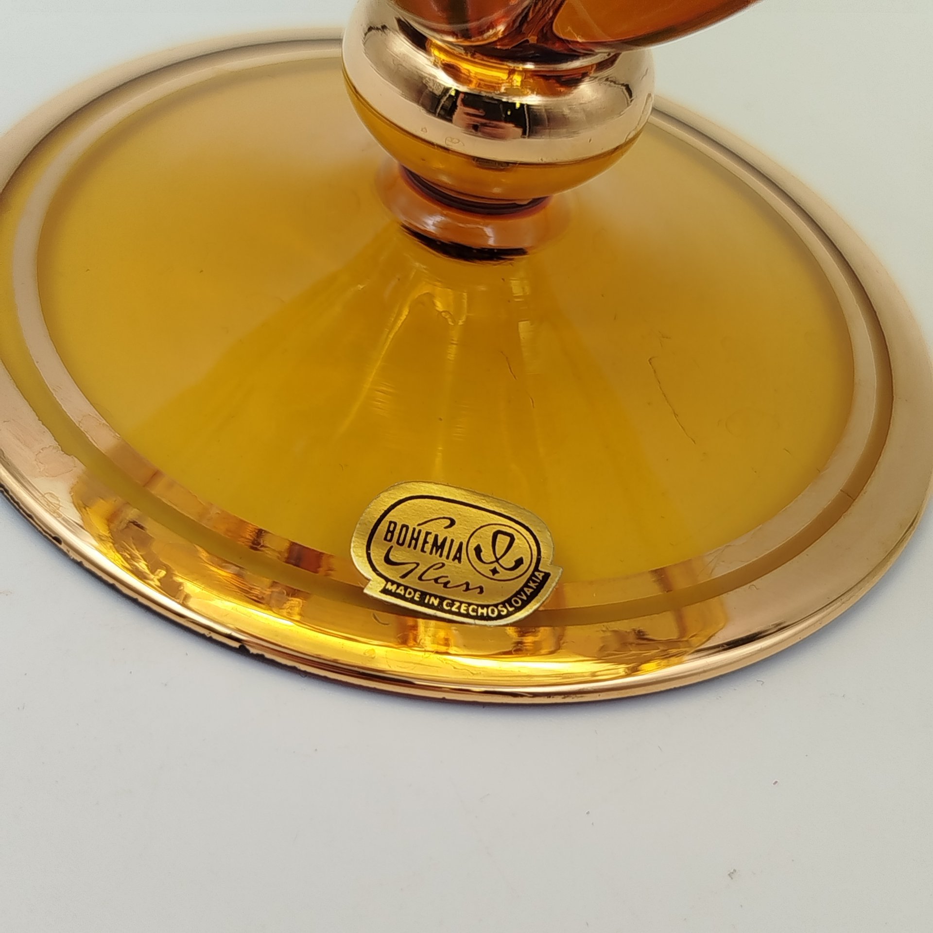Ваза на ножке (конфетница) с декором в виде цветочной композиции, Bohemia Crystal (Bohemia Glass)