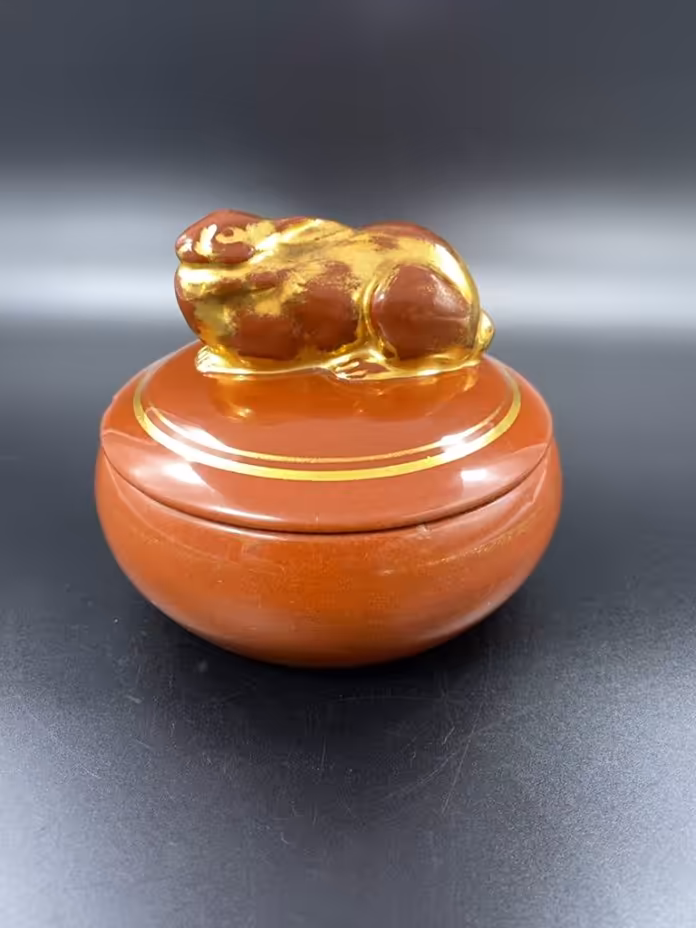 Шкатулка с крышкой с натуралистичным зайцем, Cadinen