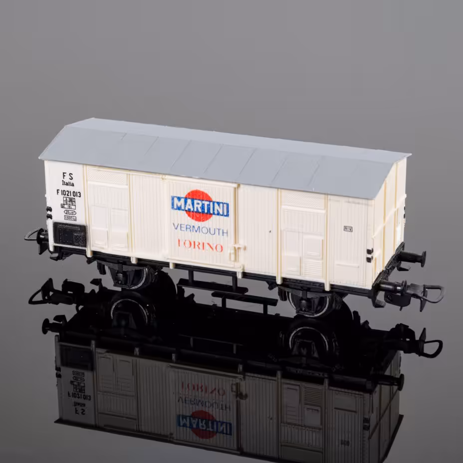 Модель железнодорожного вагона "Мартини" (1:87), Piko