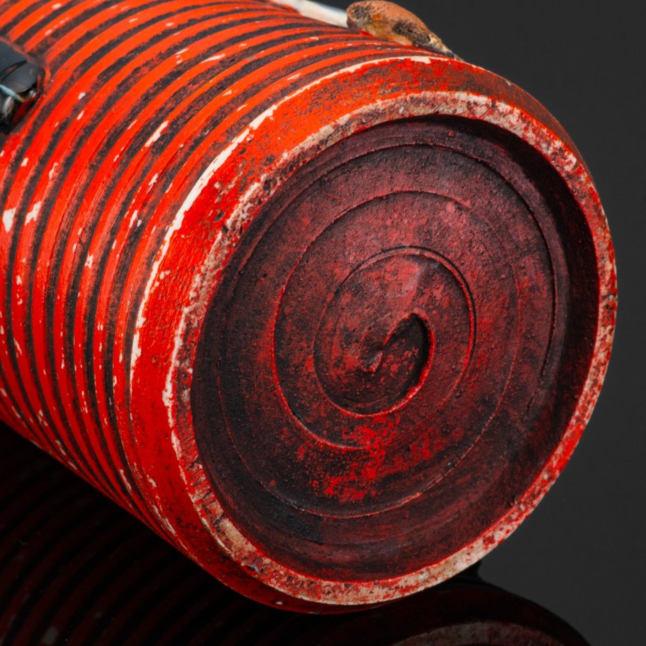 Ваза с изображением девушки